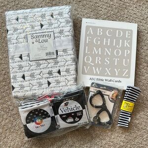 NEW Baby Gifts - Gender neutral - baby toy - NEW - boy girl - baby shower